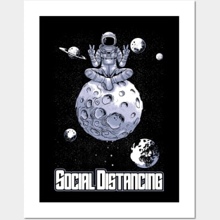 ASTRONAUTS SOSIAL DISTANCING Posters and Art